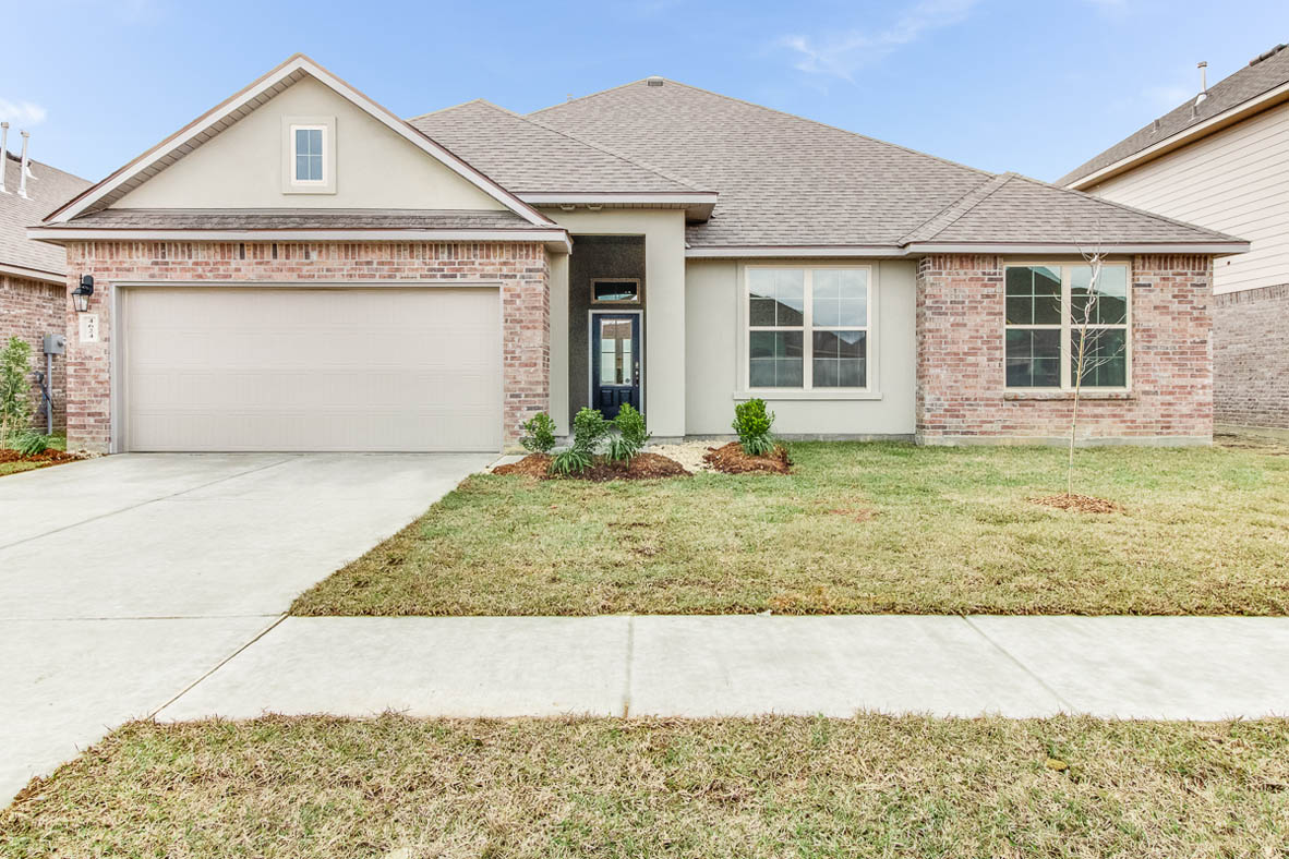 New Homes in Ridge at Lake Charles, LA D.R. Horton