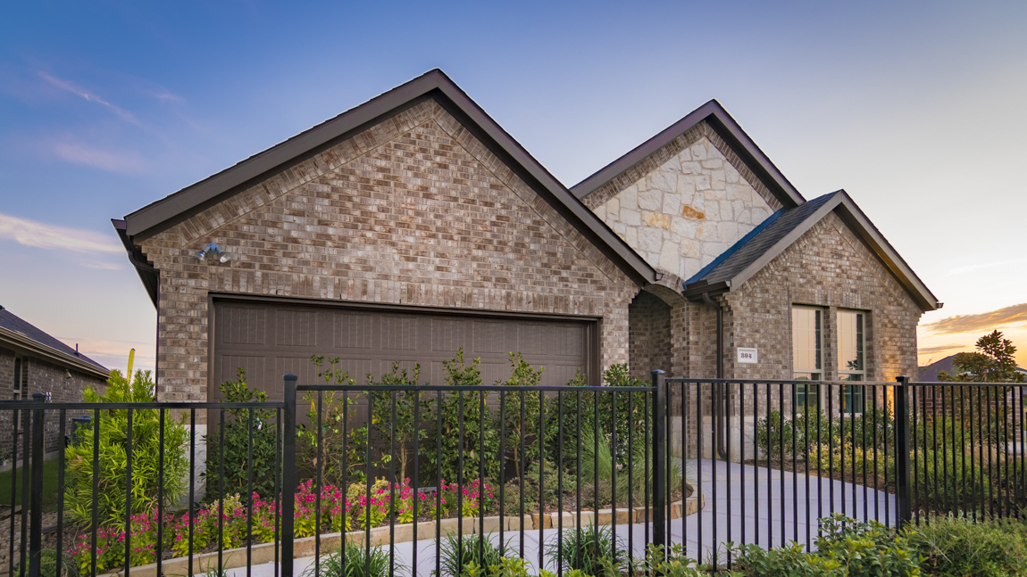 New Homes in Williamsburg Fate, Texas D.R. Horton