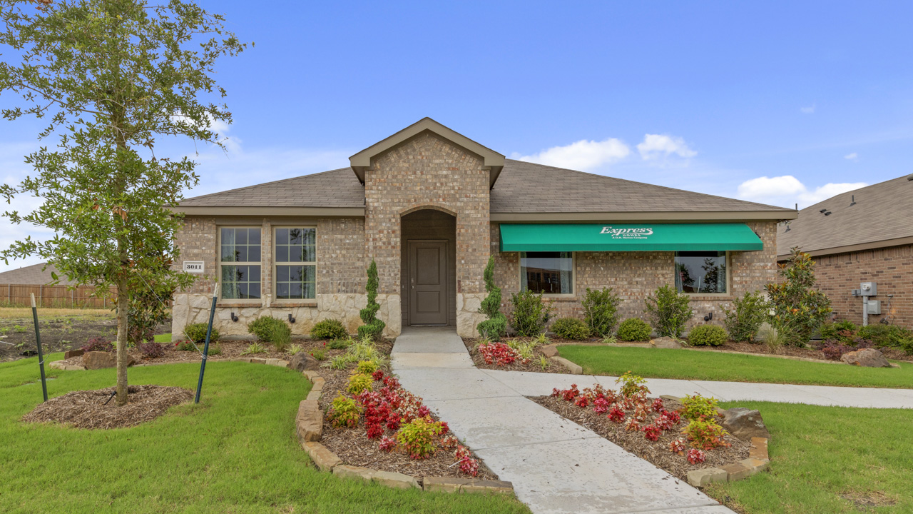 New Homes in Windmill Farms Forney, TX Express