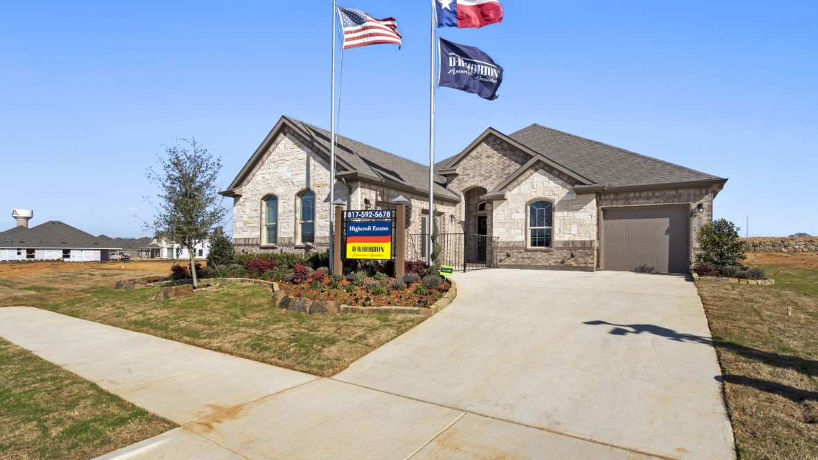 New Homes in Silver Oak Mansfield, TX D.R. Horton