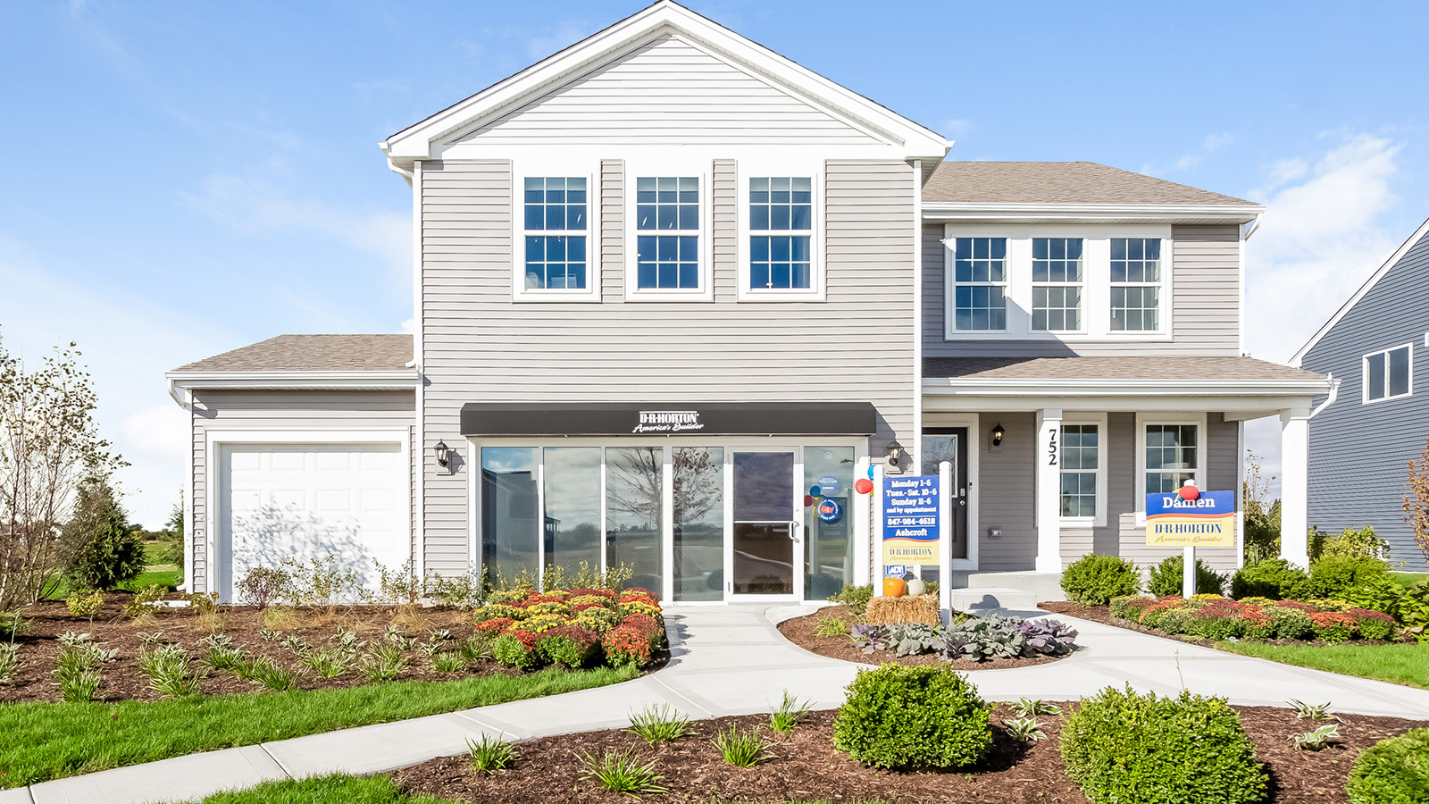New Homes in the Estates at Ashcroft Place Oswego, IL D.R. Horton