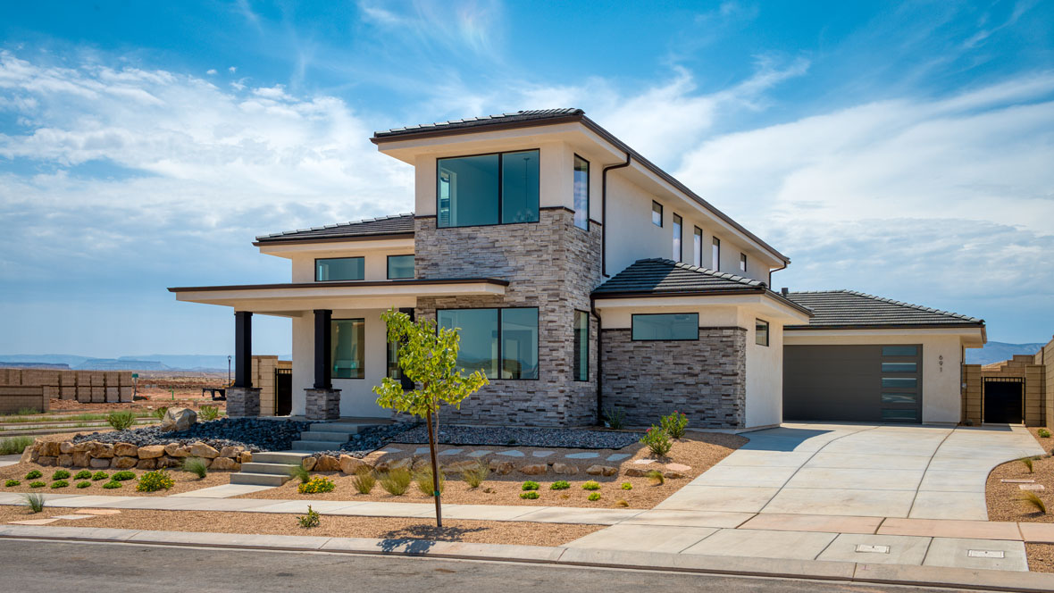 St Utah Home Show 2024 Suzie Etheline