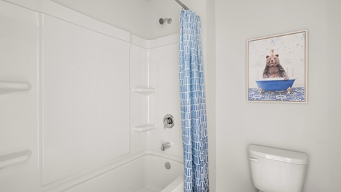 Interior bathroom with full-sized shower