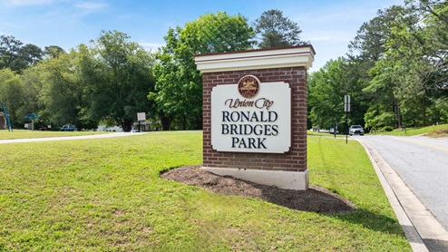 pointe park community near union city