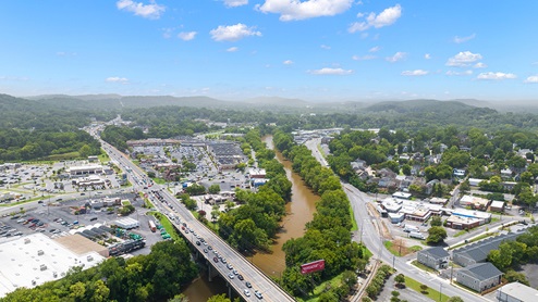 downtown river in rome, georgia near Old Summerville Village