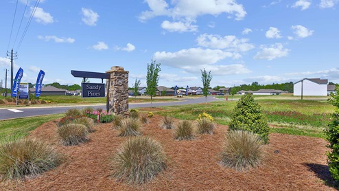 Visit Sandy Pines by D.R. Horton, our new home community in Tuscaloosa, Alabama! Located just minutes away from the University of Alabama and Shelton State Community College in Moundville, AL, making this a great place for potential homebuyers with a commute to these college towns. Moundville is filled with a rich archeological history as well and offers places to hike for outdoor adventurers. Sandy Pines is conveniently situated right off AL-69 S, offering quick access to all the fine dining, shopping, and entertainment Tuscaloosa has to offer.