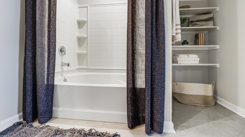 New homes in Alexandria, Louisiana. Olde Town Community move-in ready