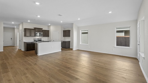 X40L Lakeway Floorplan Elevation R Kitchen Gallery Image- Ranger Crossing in Princeton, TX