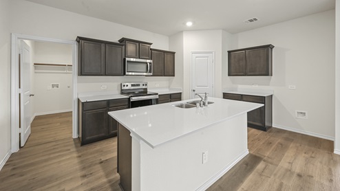 X40P Perry floorplan elevation R Kitchen Gallery Image - Ranger Crossing in Princeton TX