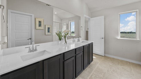 1964 Ophelia Bathroom Gallery Image Villages of Hurricane Creek in Anna, TX