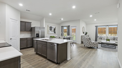 X40I Texas Cali Floorplan Elevation B Kitchen Gallery Image-Frontier Pointe in Collin County,TX