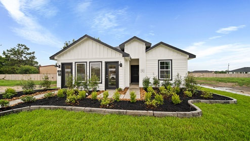 China Grove exterior model home with landscaping.