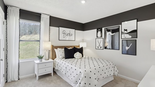 Second bedroom with one window