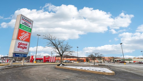Shopping plaza