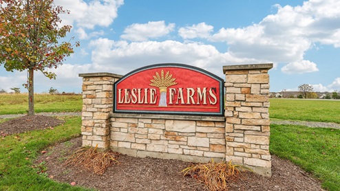 leslie farms monument