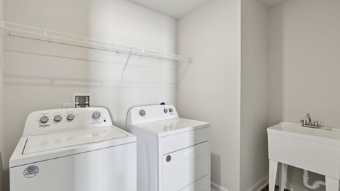 upper level laundry room