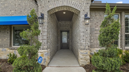 Lakewood Trails 4110 Plateau Drive Model 1829 Floorplan B exterior entrance