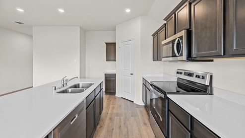 X40B kitchen