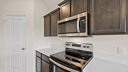 X40B kitchen