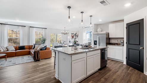 white shaker kitchen cabinets