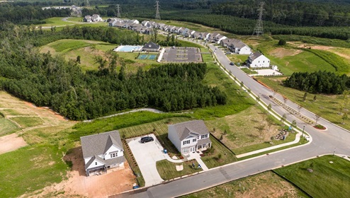 Chestnut at Laurelbrook community pool and clubhouse in Charlotte, North Carolina