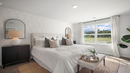 Cali primary bedroom