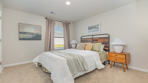 front bedroom with single window