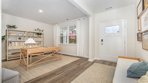 entryway with flex room