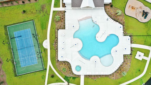 Homeowners will enjoy a resort style swimming pool, clubhouse with full kitchen, fitness room, simulated golf, pool table, fire pit area, multi-game court, discovery playground and amenity pond.