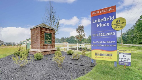 Lakefield sign
