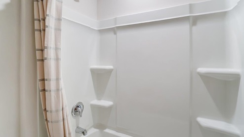 second full bathroom tub