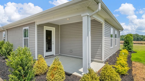 Covered patio perfect for entertaining
