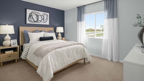 Harvest Hills II Redwood Plan Guest Bedroom