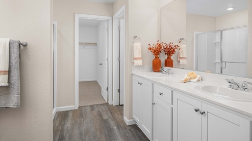 Harvest Hills II Cypress Plan Primary Bathroom Closet