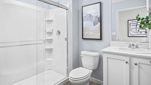 Harvest Hills II Redwood Plan Secondary Bathroom