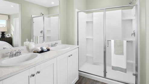 Harvest Hills Muir Plan Primary Bathroom