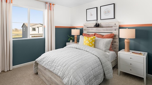Harvest Hills Palisade Plan Secondary Bedroom