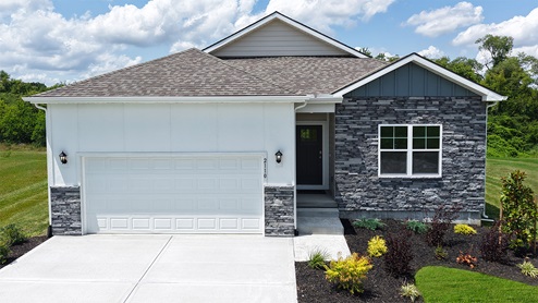 Harmony front exterior Alexander Creek Model