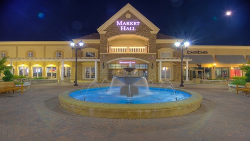 Charlotte Premium Outlets near Hamilton Woods in Charlotte, NC