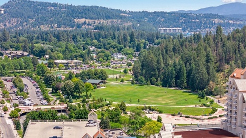 A drone view of Downtown Coeur d'Alene