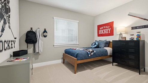 Fourth bedroom near secondary bathroom on upper floor