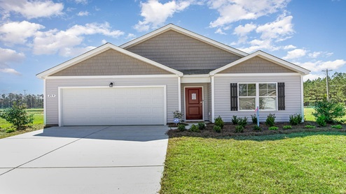 single story home with vinyl siding