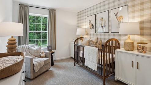 Second bedroom with a single window.