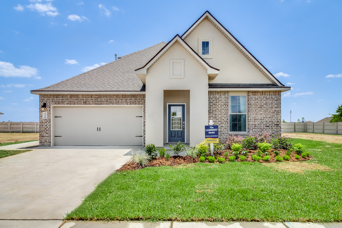 New Homes In Lakes At Morganfield Lake Charles La D R Horton