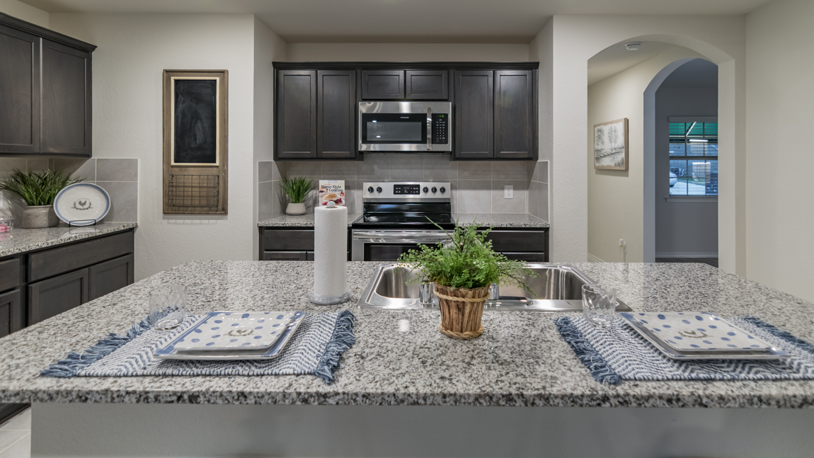 New Homes in Camden Parc Anna, Texas D.R. Horton