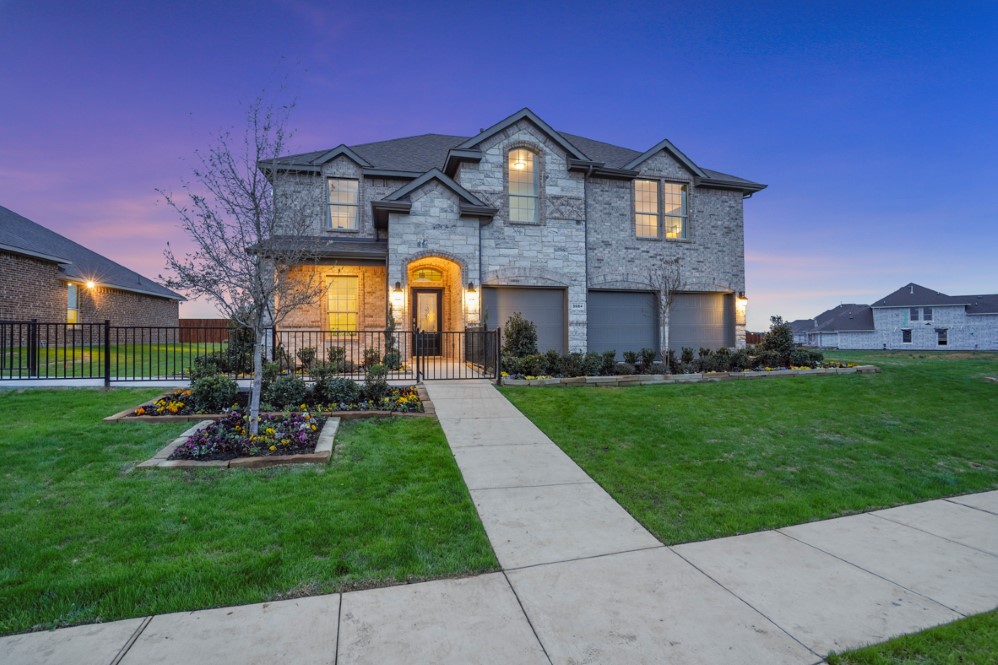 New Homes In Greenway Trails Grand Prairie Tx D R Horton
