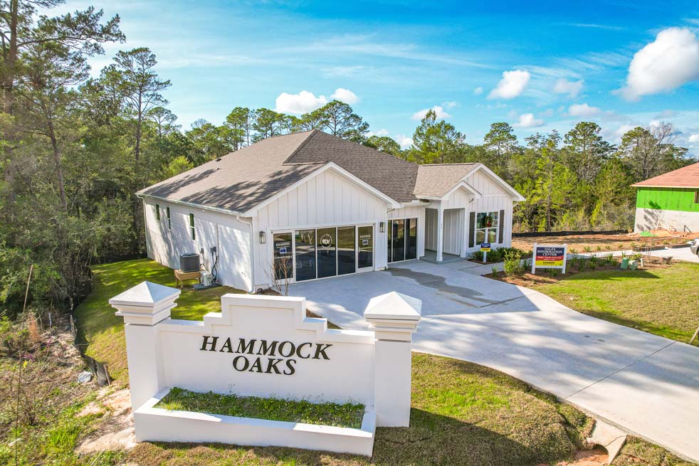 Hammock Oaks Estates