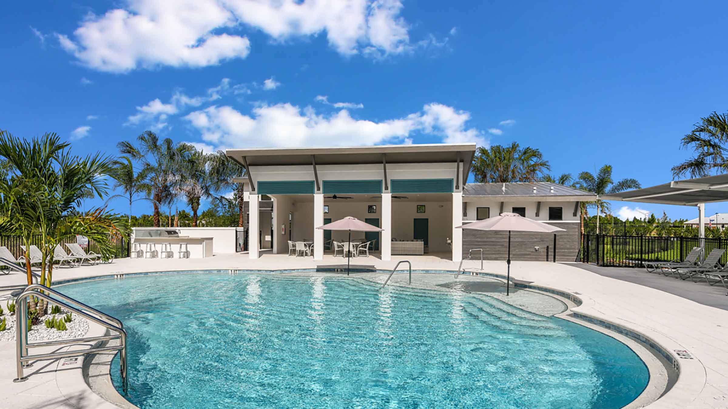 New Homes in Woodleaf Hammock Lakewood Ranch, FL D.R. Horton