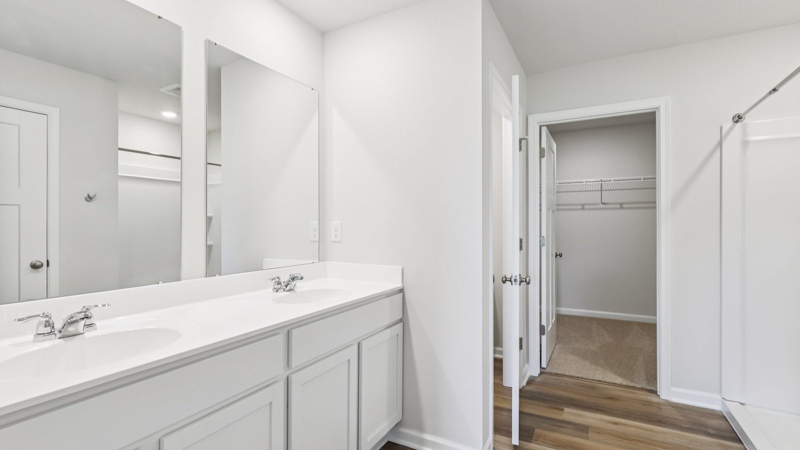 primary ensuite bath