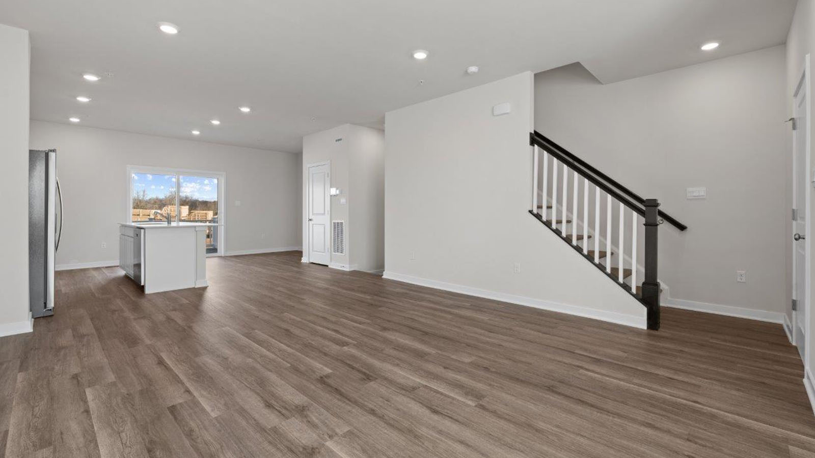 living room looking into kitchen